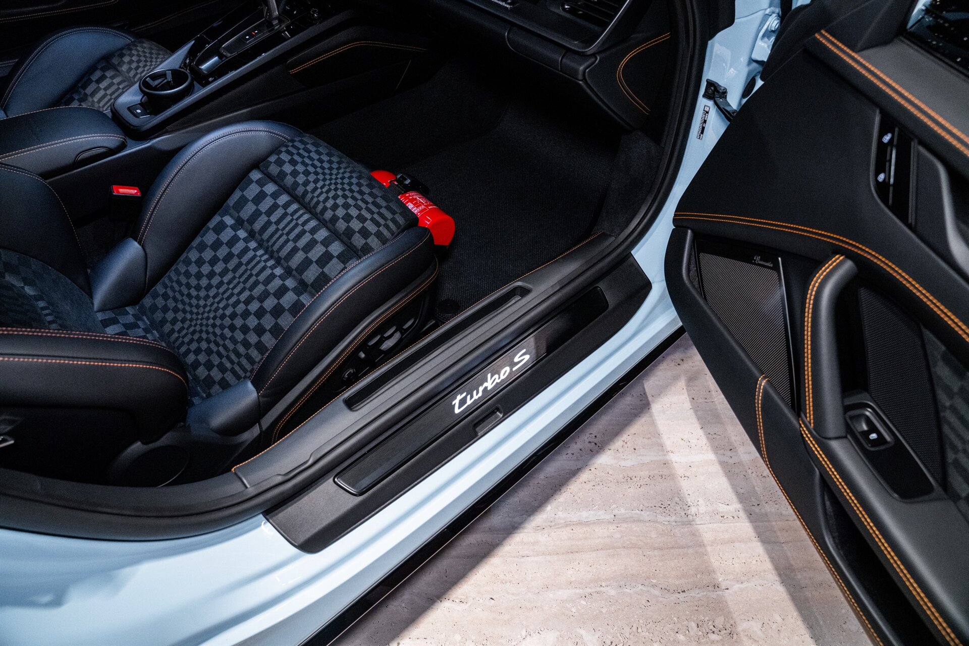 2026 Porsche 911 Turbo S - Photo 46