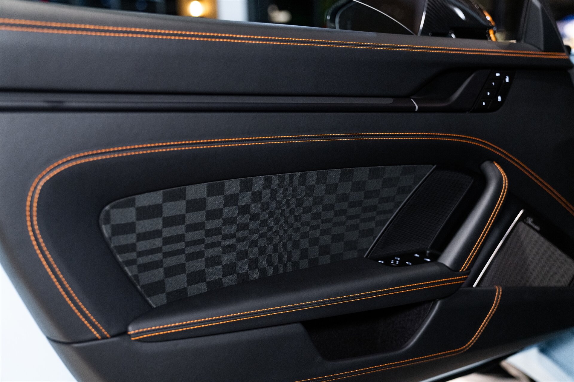 2026 Porsche 911 Turbo S - Photo 13