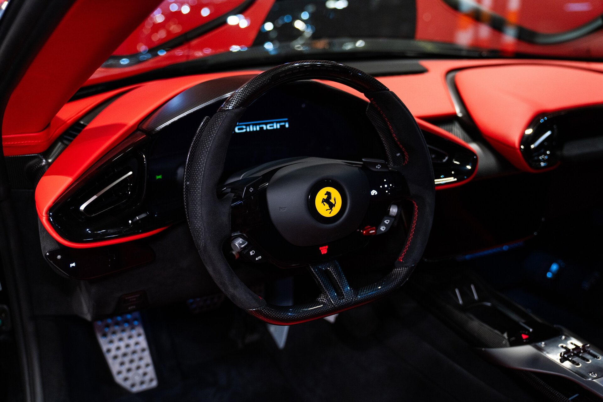 2025 Ferrari 12Cilindri - Photo 12