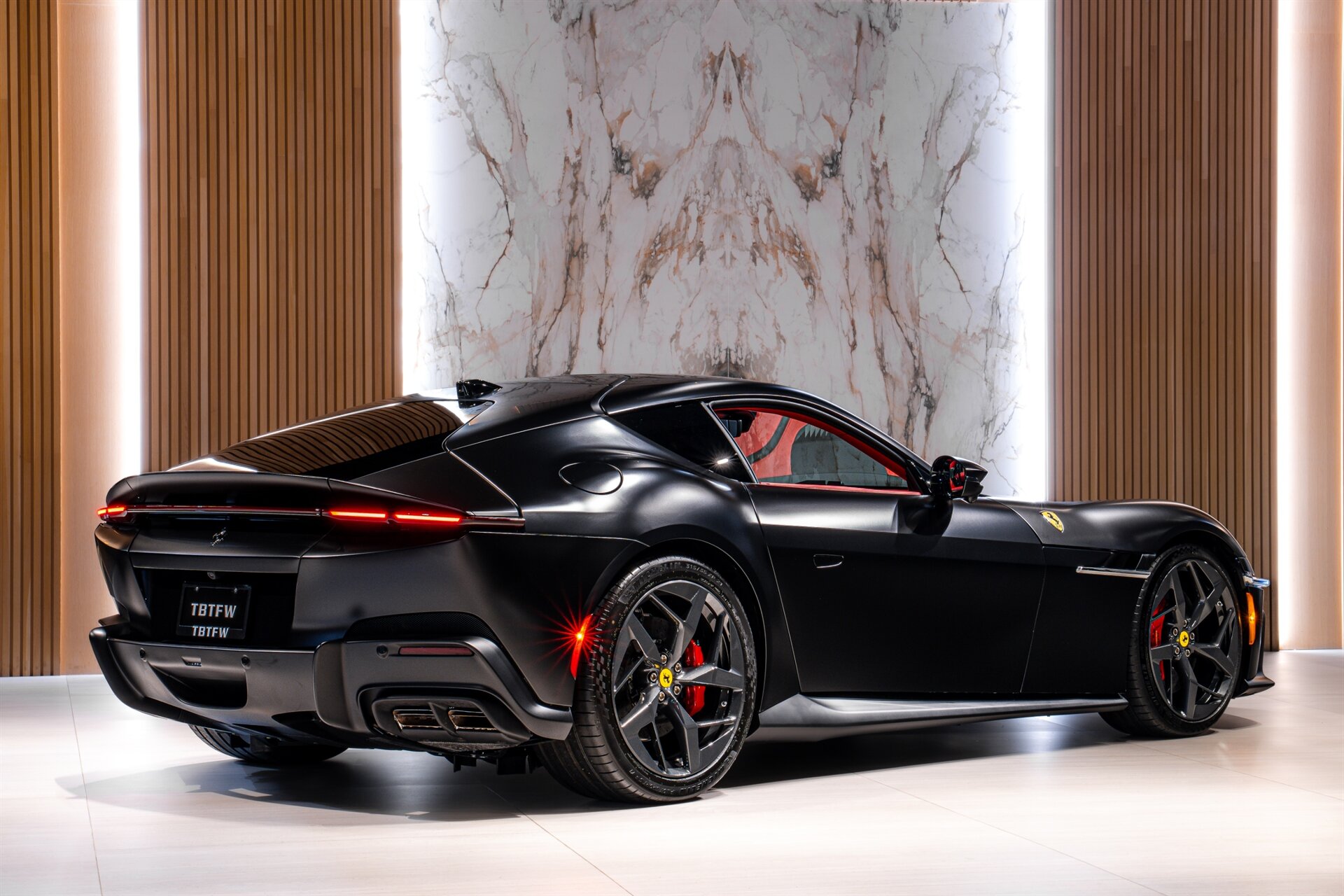 2025 Ferrari 12Cilindri - Photo 3