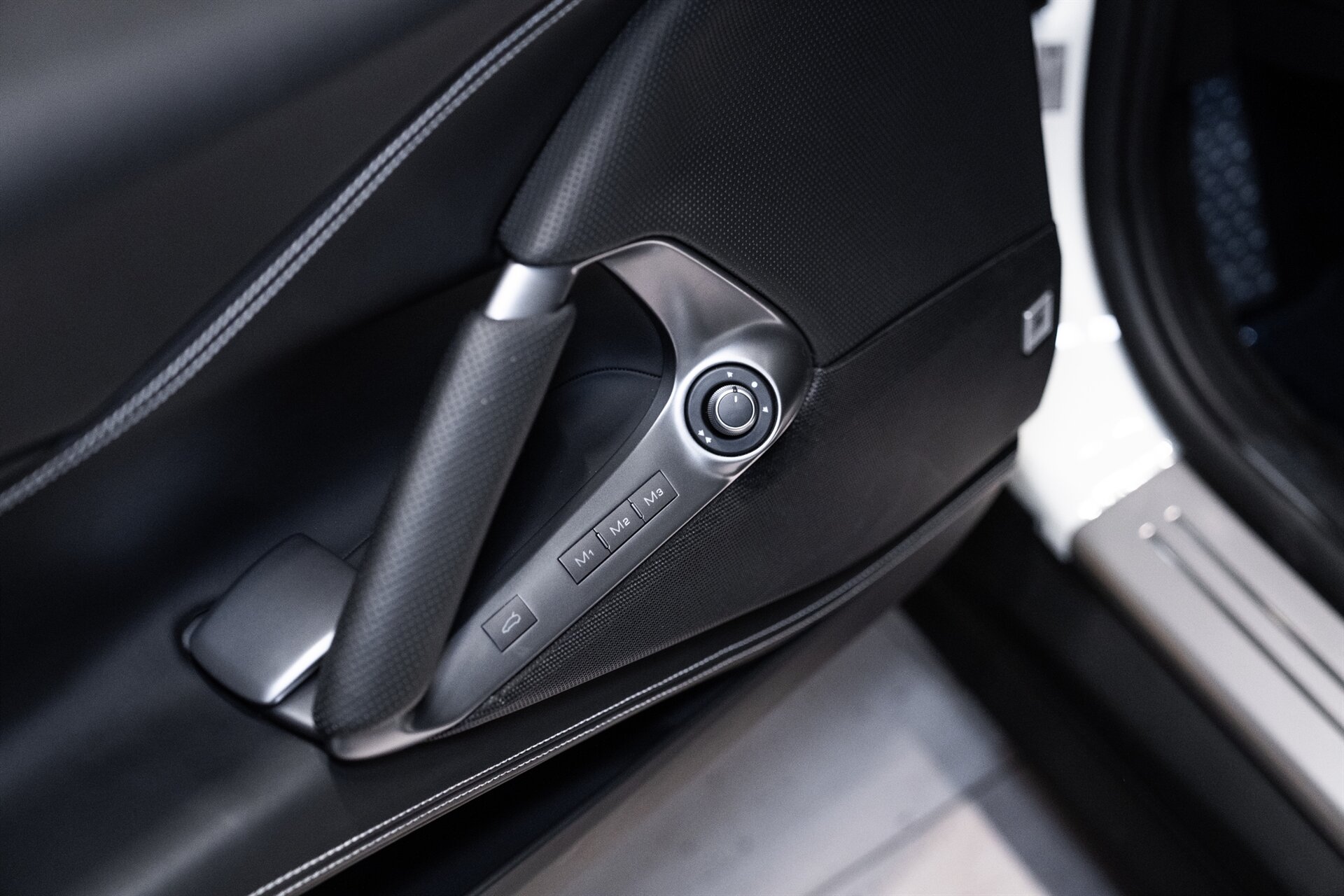 2018 Ferrari 812 Superfast - Photo 9