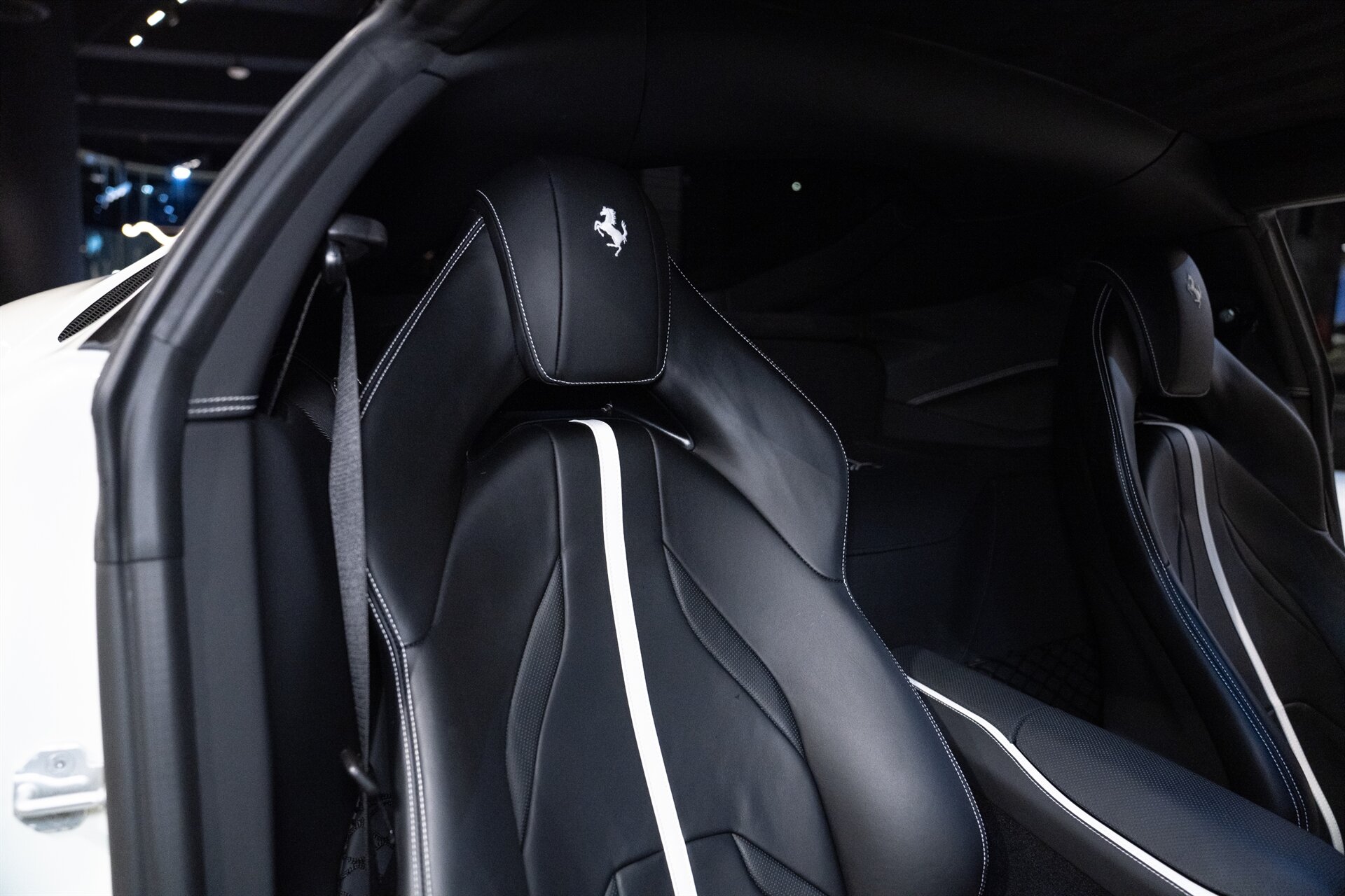 2018 Ferrari 812 Superfast - Photo 31