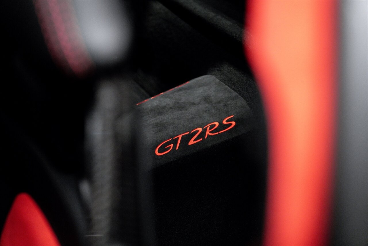 2018 Porsche 911 GT2 RS - Photo 37 - Beverly Hills, CA 90212