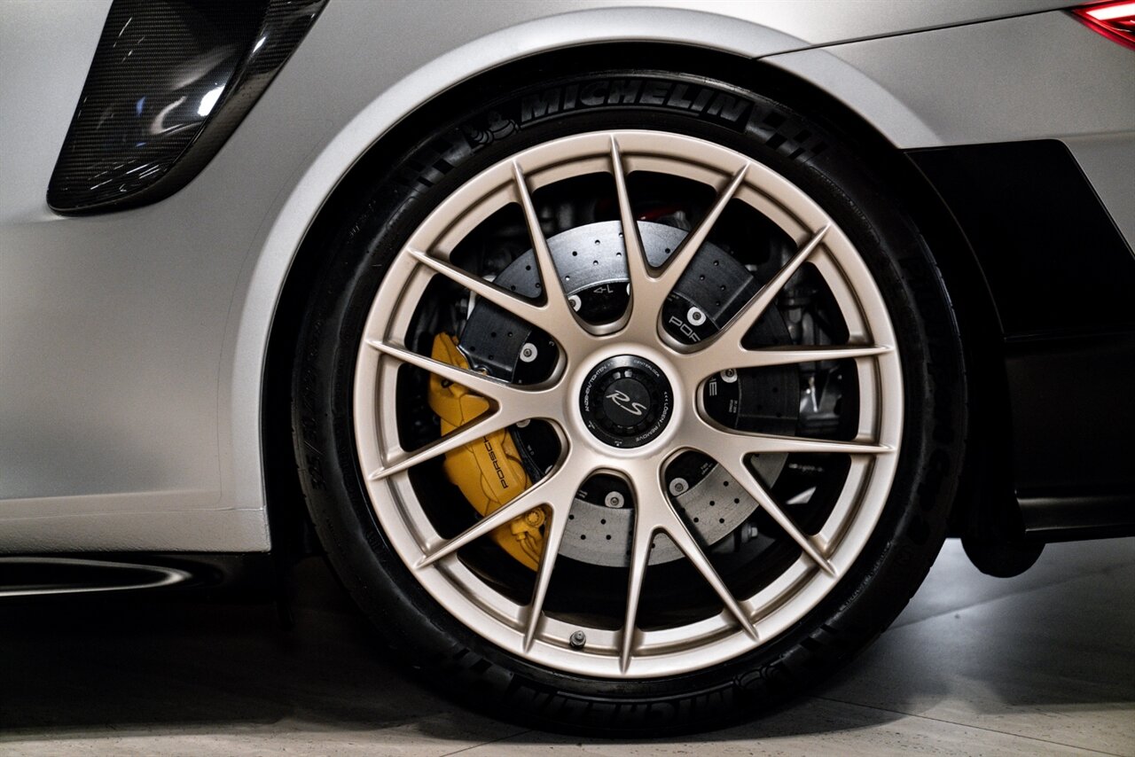 2018 Porsche 911 GT2 RS - Photo 18 - Beverly Hills, CA 90212