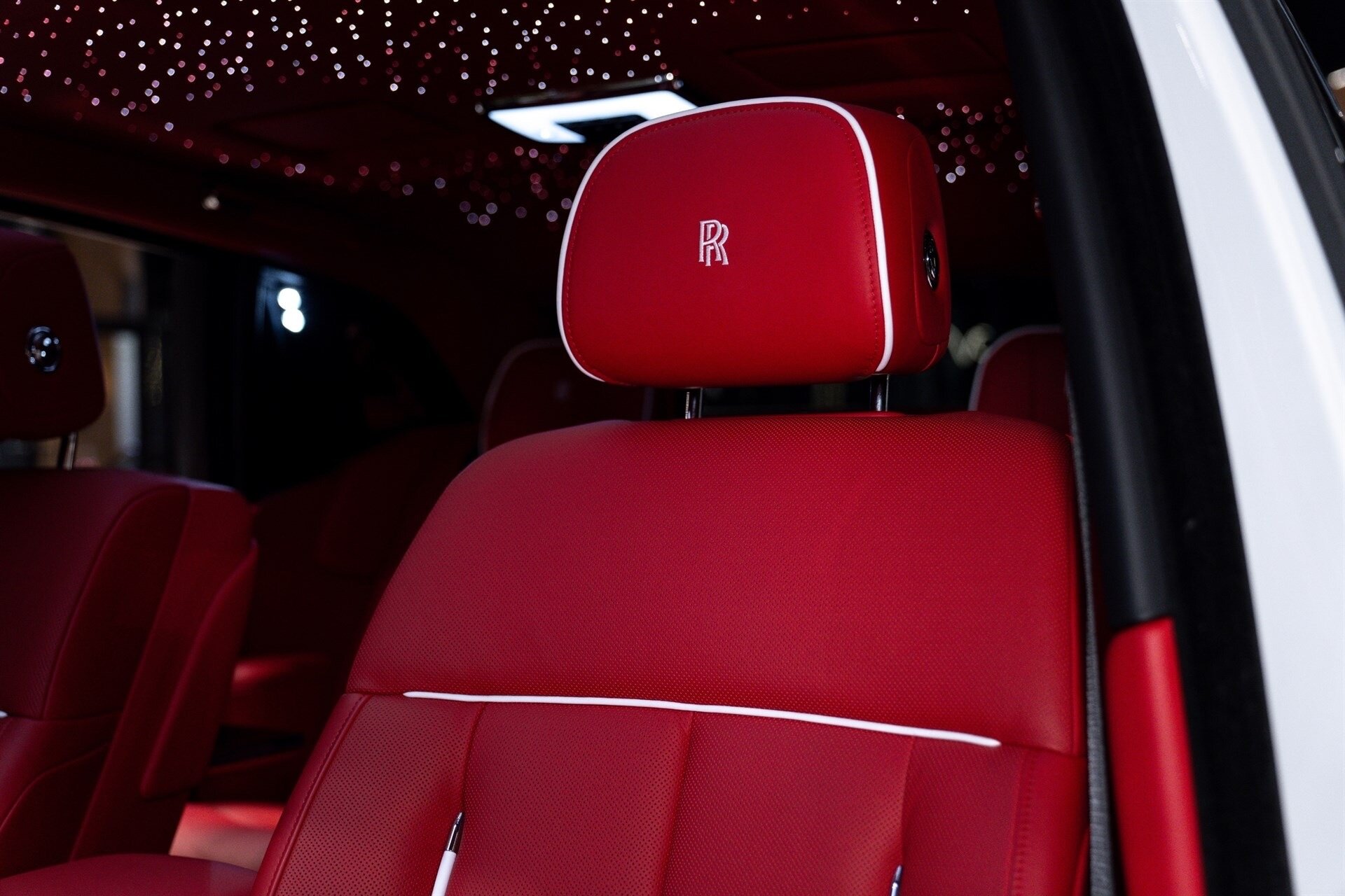 2024 Rolls-Royce Phantom - Photo 6