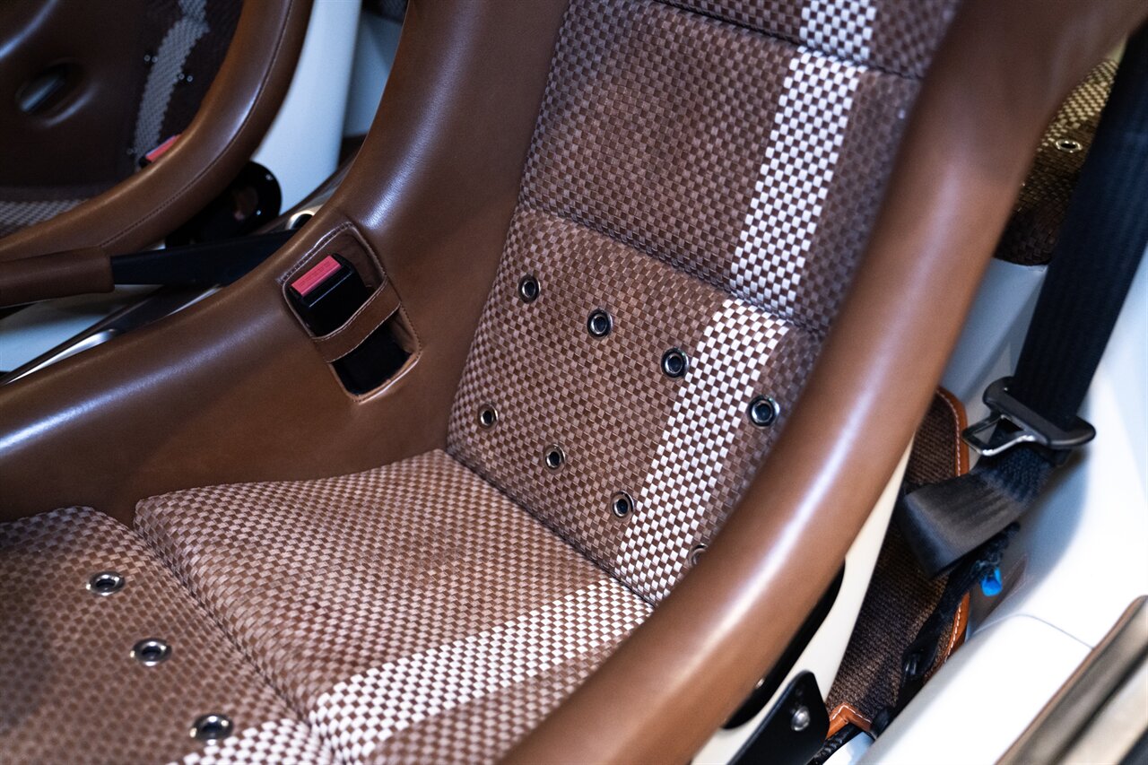 1990 Porsche 911 Carrera 2 Singer   - Photo 9 - Beverly Hills, CA 90212