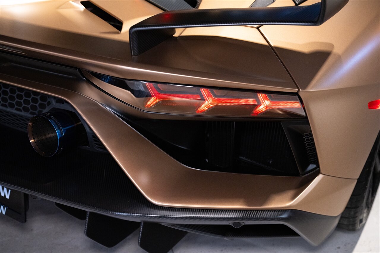 2020 Lamborghini Aventador LP 770-4 SVJ - Photo 63 - Beverly Hills, CA 90212