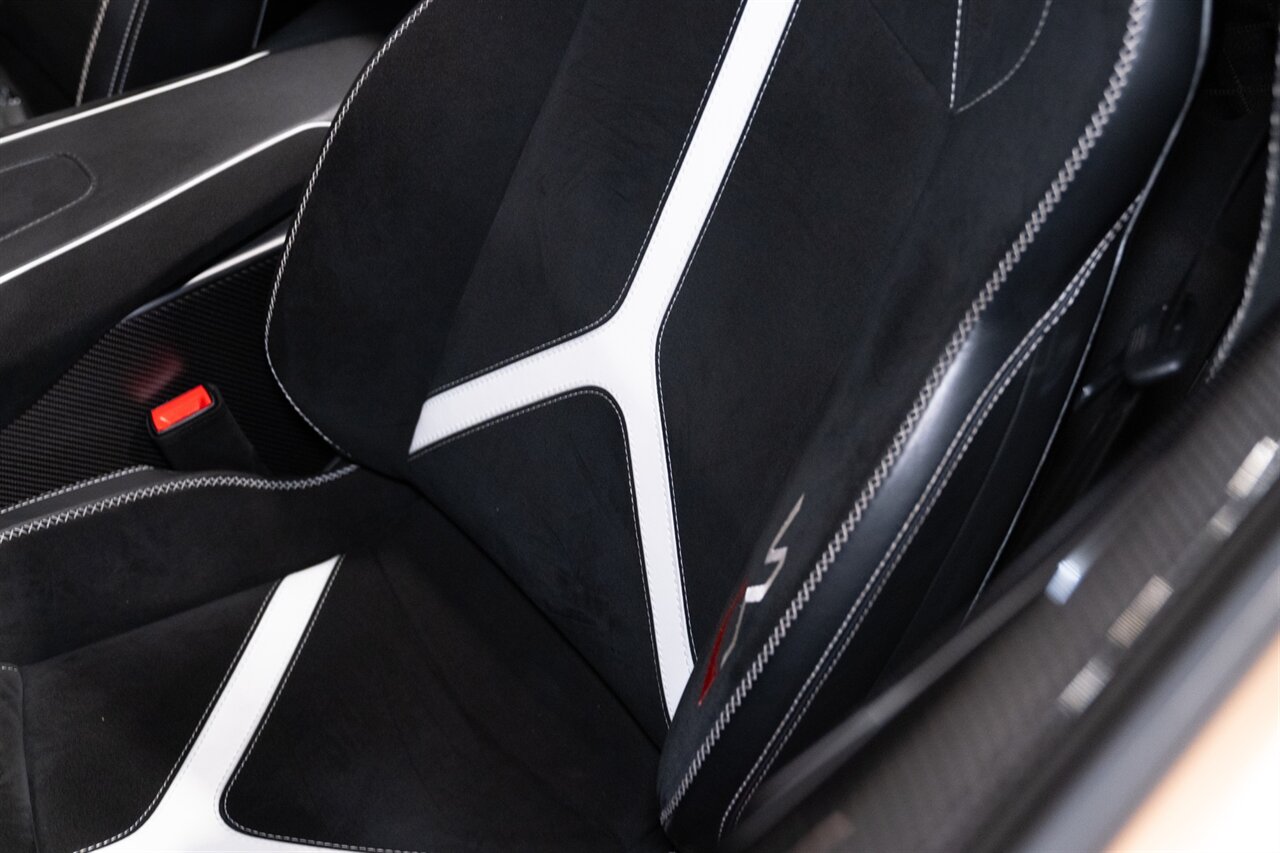 2020 Lamborghini Aventador LP 770-4 SVJ - Photo 24 - Beverly Hills, CA 90212
