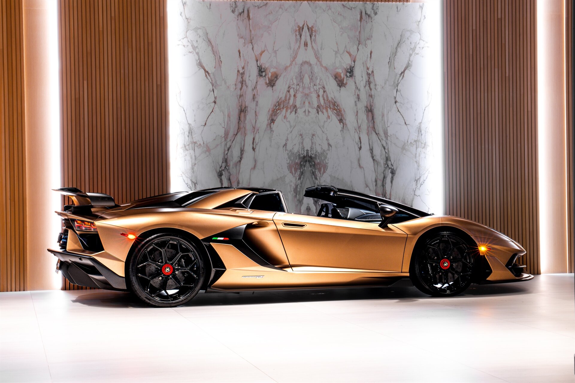 2020 Lamborghini Aventador LP 770-4 SVJ - Photo 8