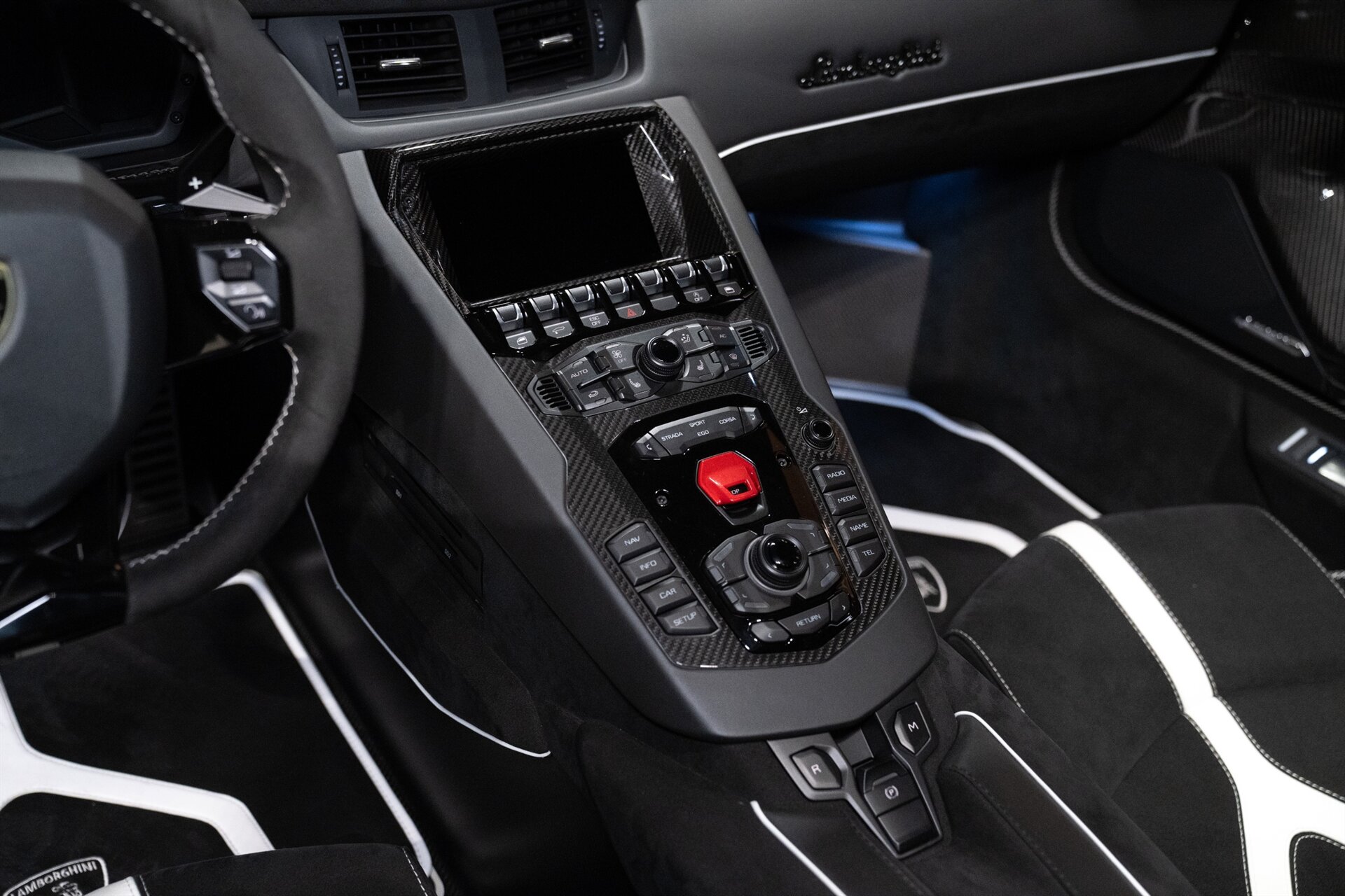 2020 Lamborghini Aventador LP 770-4 SVJ - Photo 65