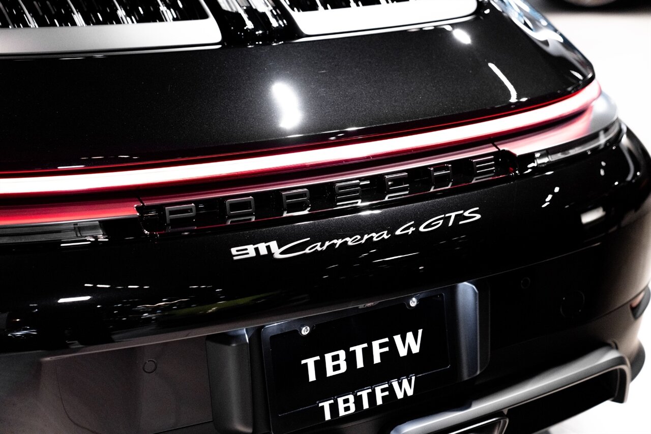 2026 Porsche 911 Carrera 4 GTS - Photo 33 - Beverly Hills, CA 90212