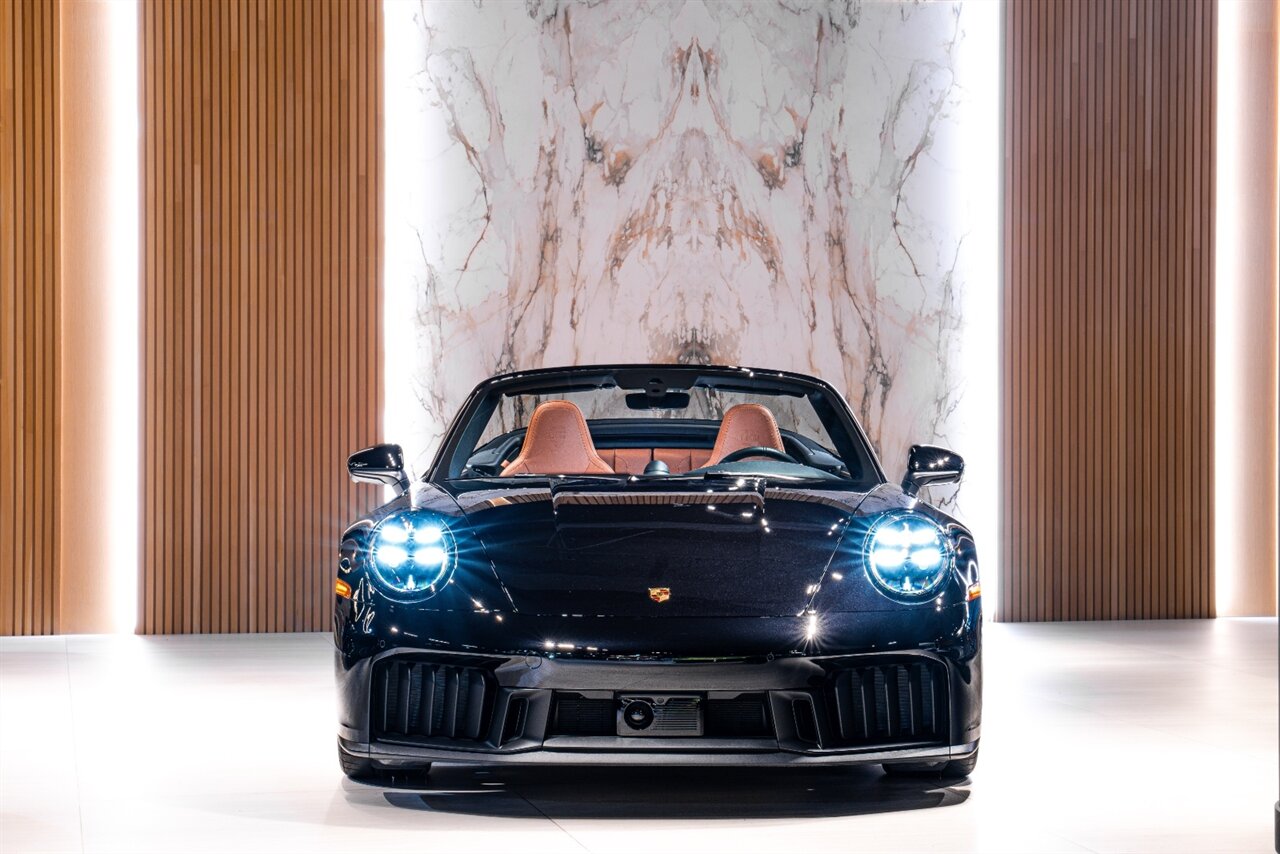 2026 Porsche 911 Carrera 4 GTS - Photo 3 - Beverly Hills, CA 90212