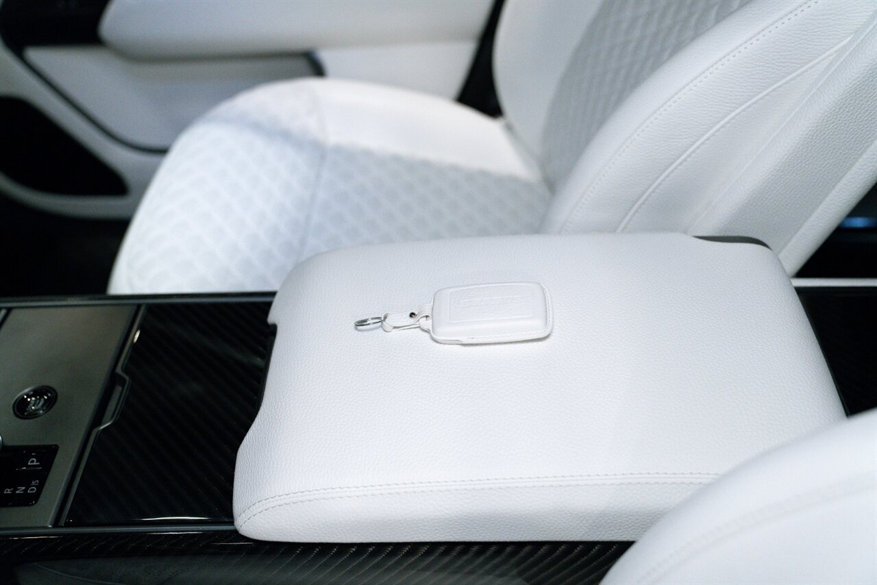 2025 Land Rover Range Rover P615 SV LWB Brabus 700 - Photo 9 - Beverly Hills, CA 90212