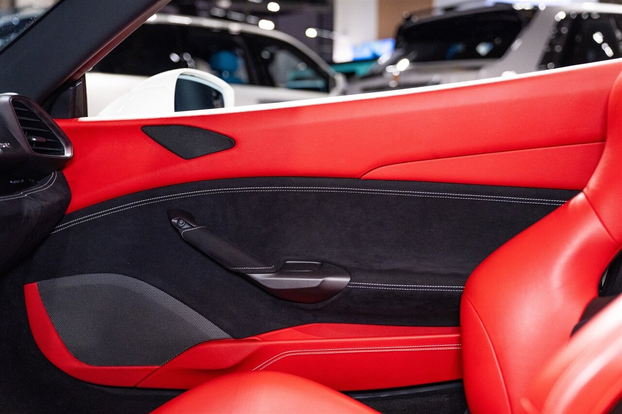 2019 Ferrari 488 Spider - Photo 12 - Beverly Hills, CA 90212