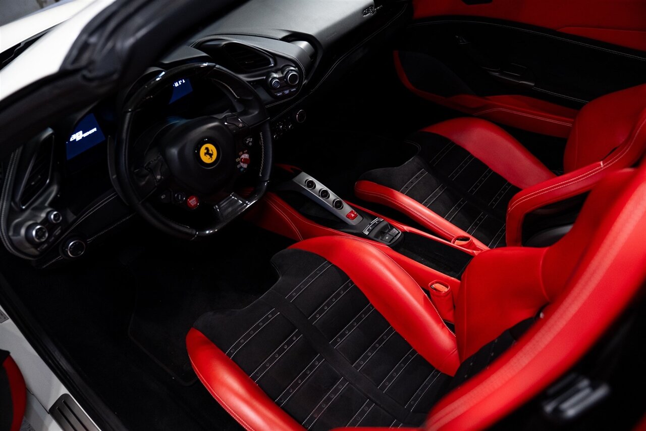 2019 Ferrari 488 Spider - Photo 13 - Beverly Hills, CA 90212