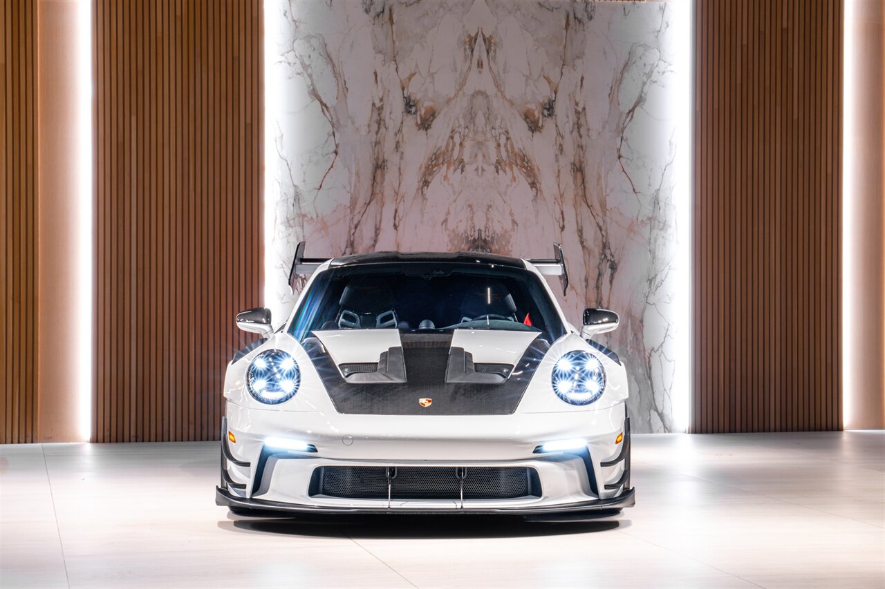 2025 Porsche 911 GT3 RS Manthey   - Photo 2 - Beverly Hills, CA 90212