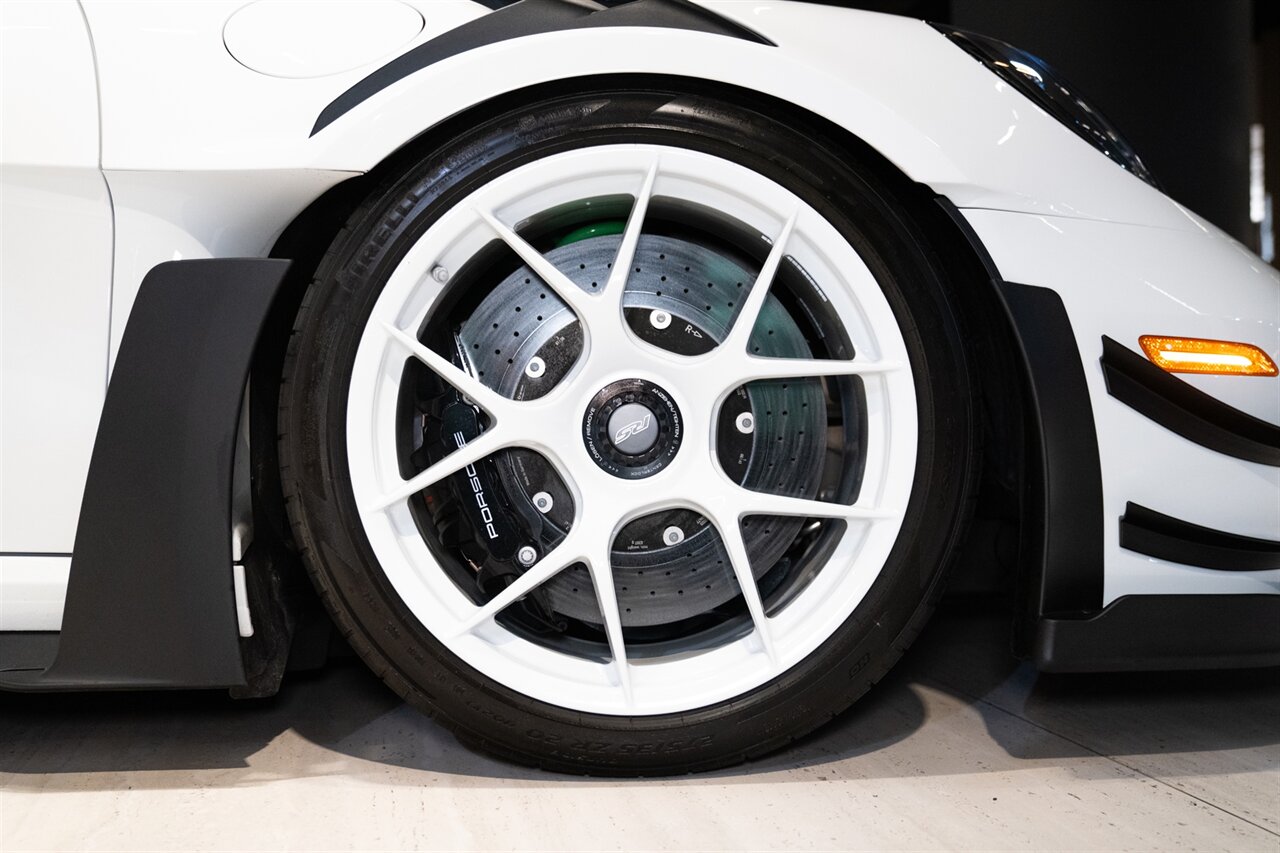 2025 Porsche 911 GT3 RS Manthey   - Photo 48 - Beverly Hills, CA 90212