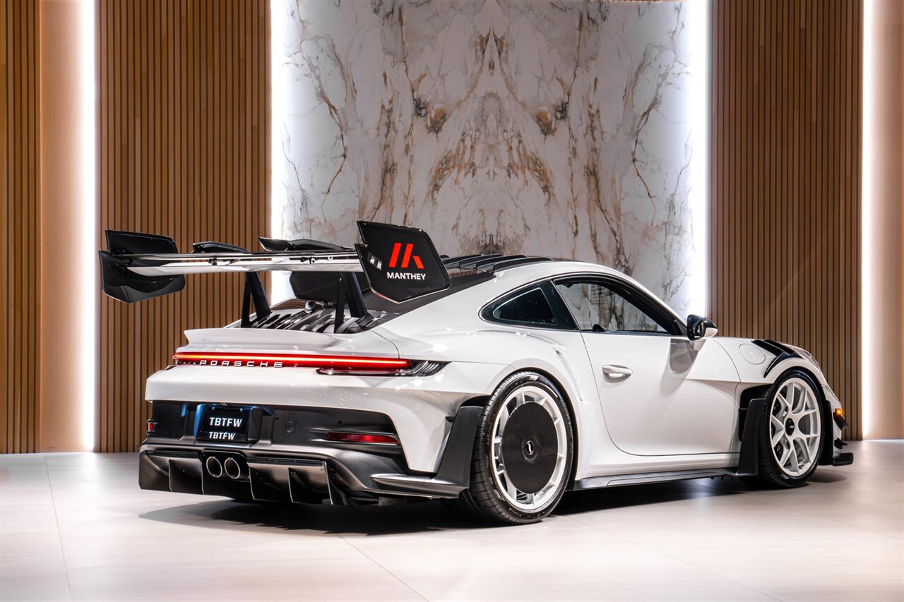 2025 Porsche 911 GT3 RS Manthey   - Photo 3 - Beverly Hills, CA 90212