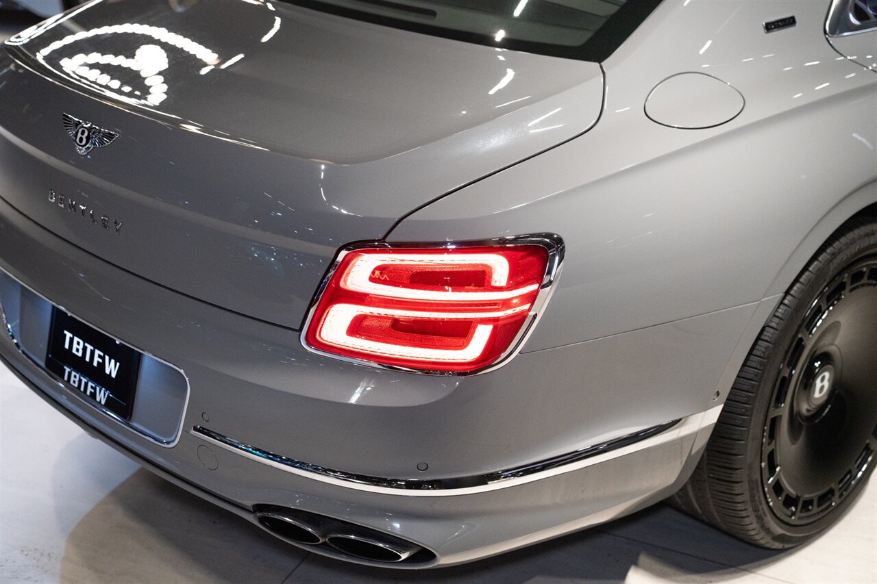 2024 Bentley Flying Spur Edition 8 - Photo 7 - Beverly Hills, CA 90212