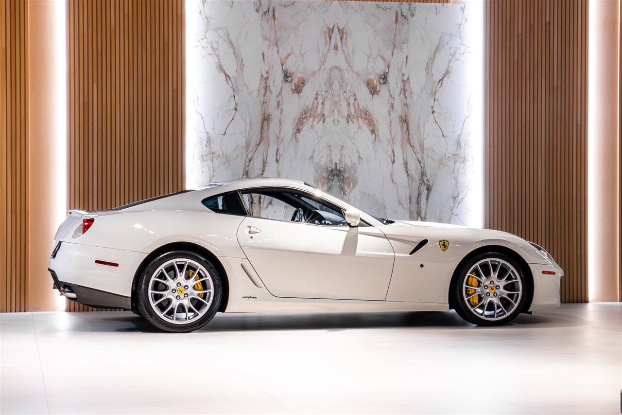 2010 Ferrari 599 GTB Fiorano - Photo 4 - Beverly Hills, CA 90212