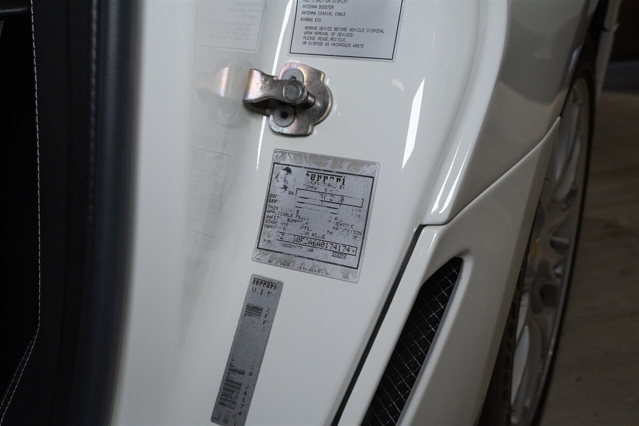 2010 Ferrari 599 GTB Fiorano - Photo 19 - Beverly Hills, CA 90212