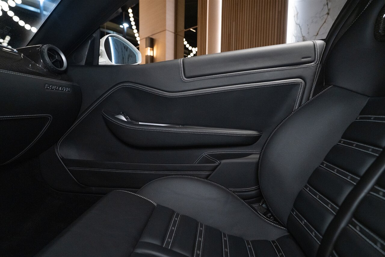 2010 Ferrari 599 GTB Fiorano - Photo 11 - Beverly Hills, CA 90212