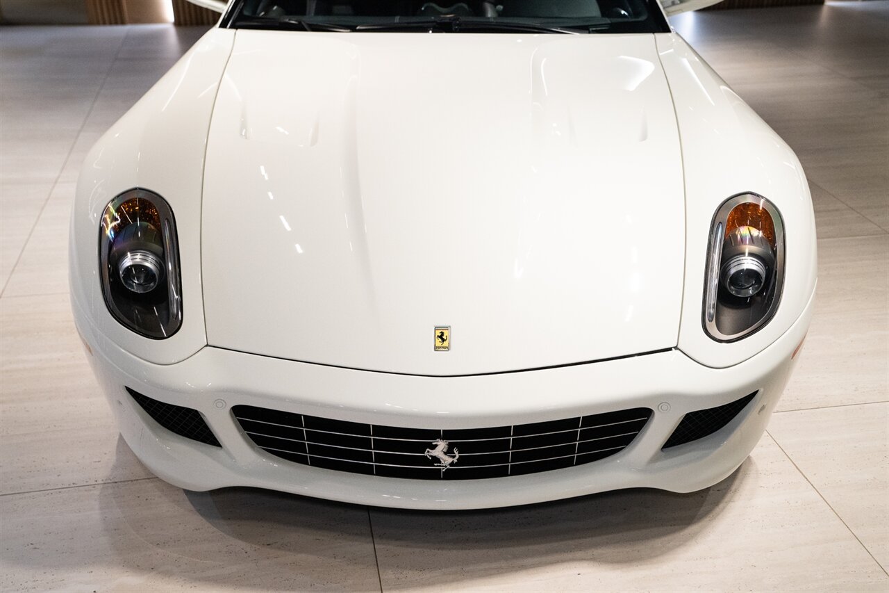 2010 Ferrari 599 GTB Fiorano - Photo 25 - Beverly Hills, CA 90212