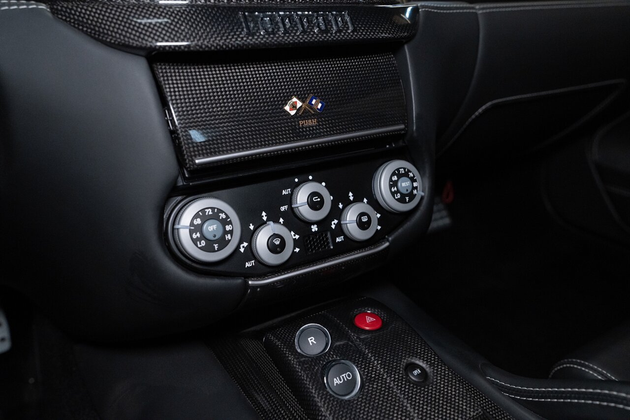 2010 Ferrari 599 GTB Fiorano - Photo 13 - Beverly Hills, CA 90212
