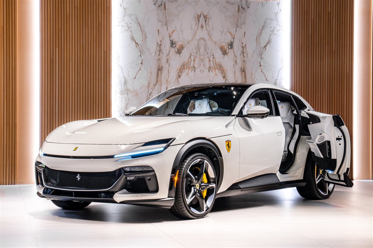 2026 Ferrari Purosangue   - Photo 2 - Beverly Hills, CA 90212
