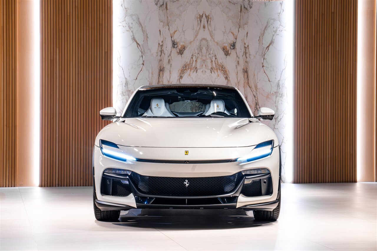 2026 Ferrari Purosangue   - Photo 3 - Beverly Hills, CA 90212