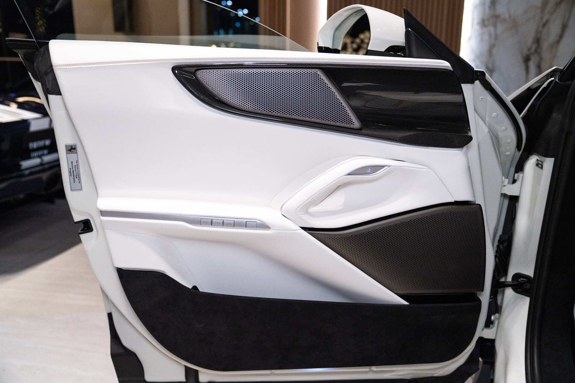 2026 Ferrari Purosangue - Photo 13