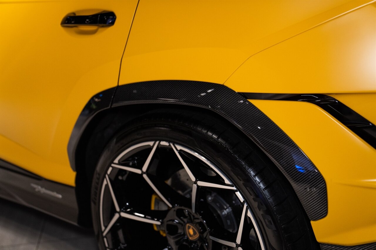 2024 Lamborghini Urus Performante - Photo 16 - Beverly Hills, CA 90212