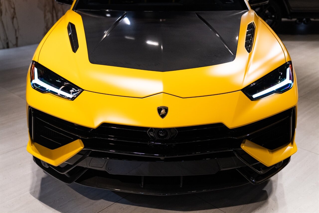 2024 Lamborghini Urus Performante - Photo 7 - Beverly Hills, CA 90212