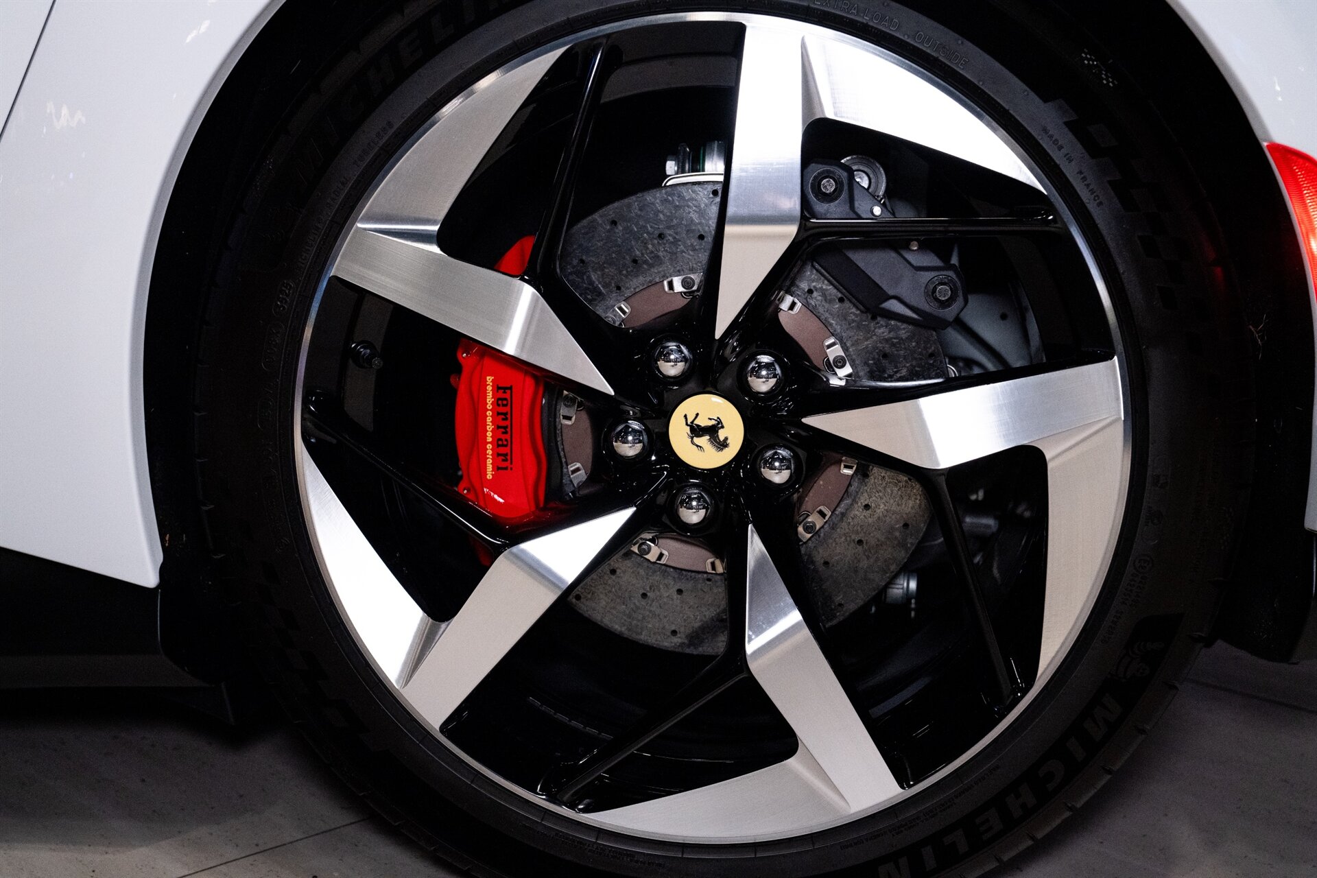 2026 Ferrari 12Cilindri Spider - Photo 13