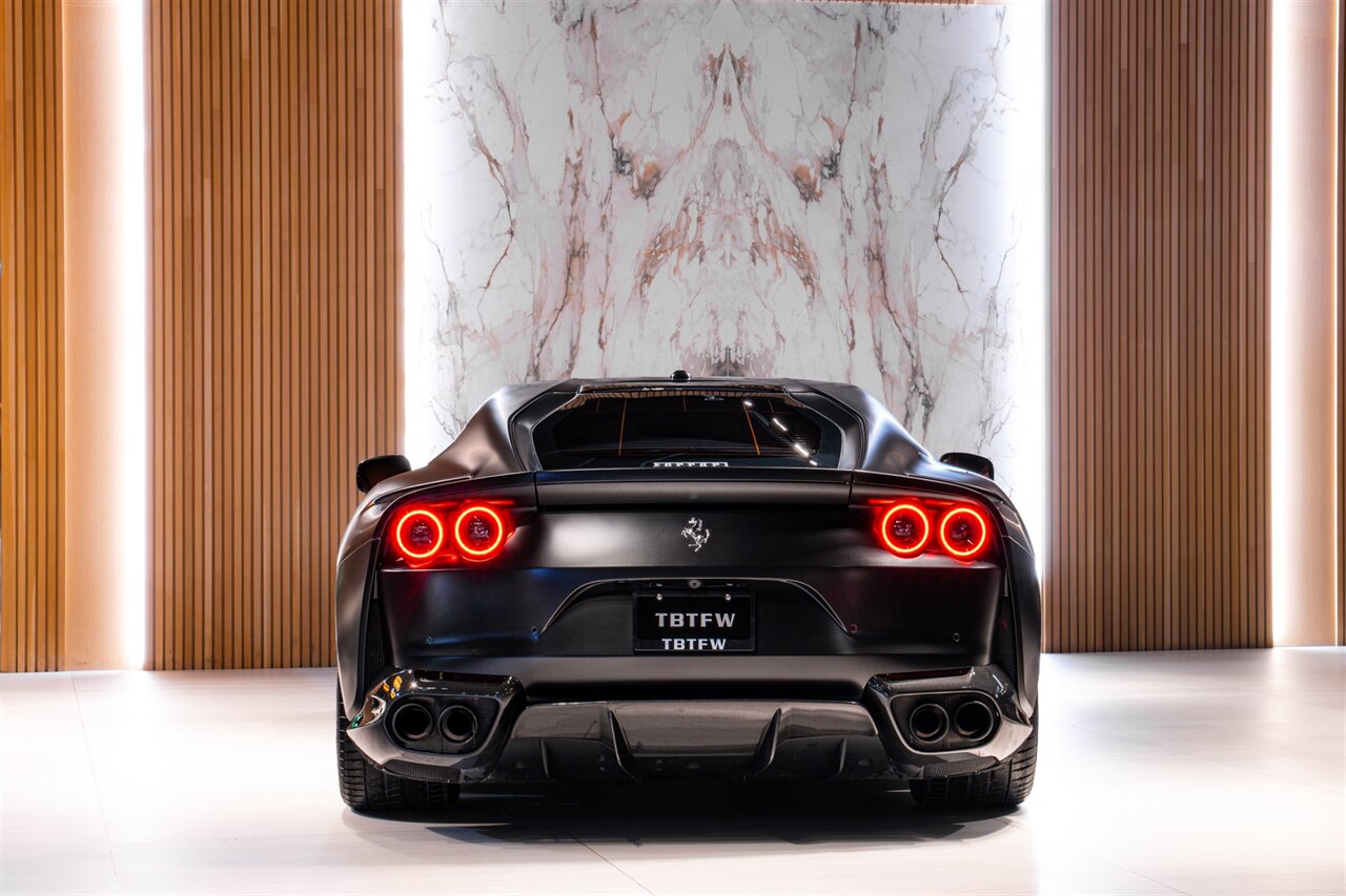2018 Ferrari 812 Superfast   - Photo 5 - Beverly Hills, CA 90212