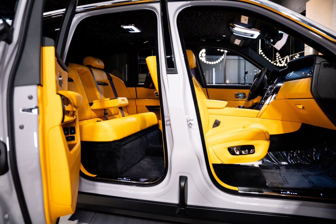2023 Rolls-Royce Cullinan   - Photo 39 - Beverly Hills, CA 90212