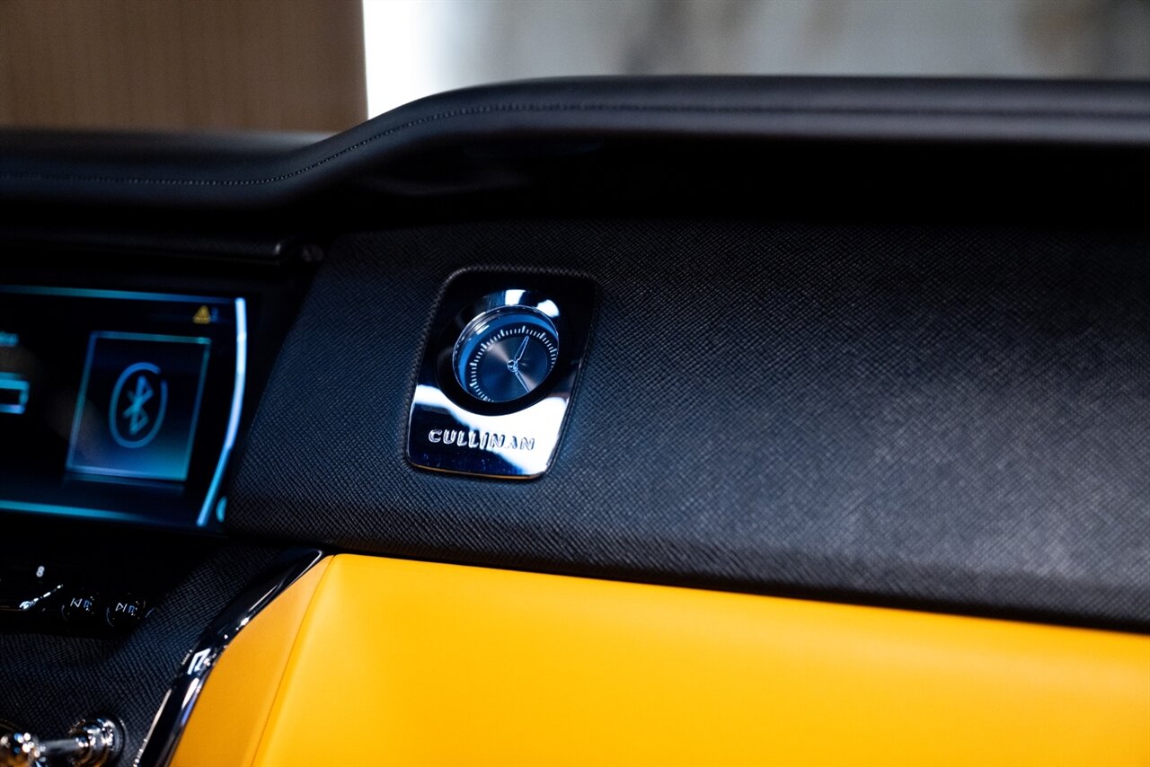 2023 Rolls-Royce Cullinan   - Photo 38 - Beverly Hills, CA 90212