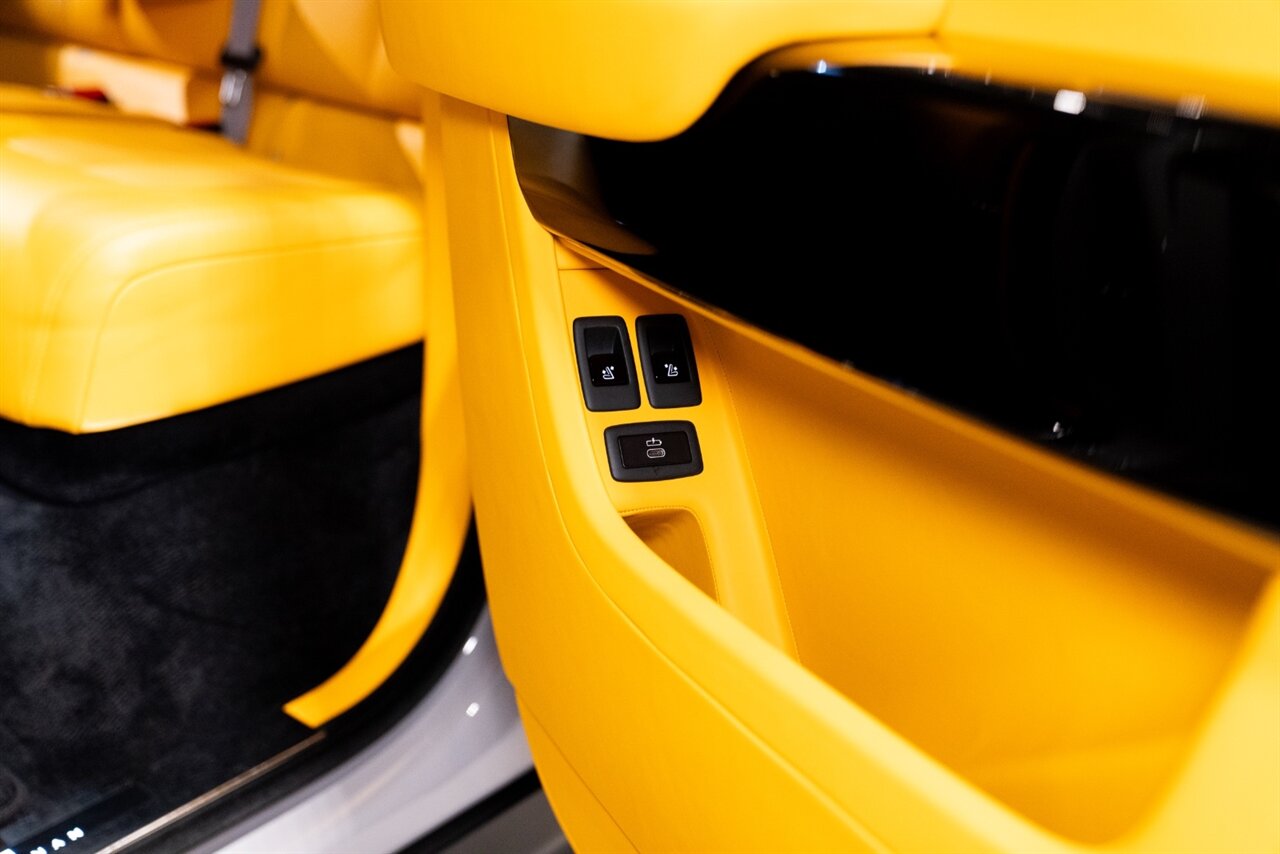 2023 Rolls-Royce Cullinan   - Photo 29 - Beverly Hills, CA 90212