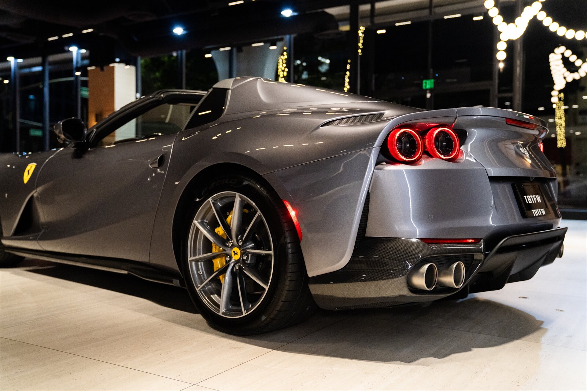 2022 Ferrari 812 GTS - Photo 11