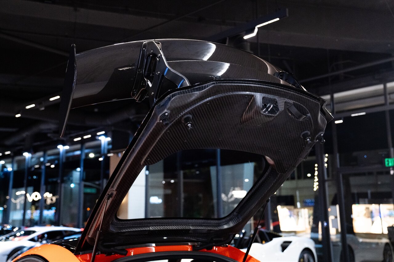 2021 Mercedes-Benz AMG GT Black Series - Photo 51 - Beverly Hills, CA 90212