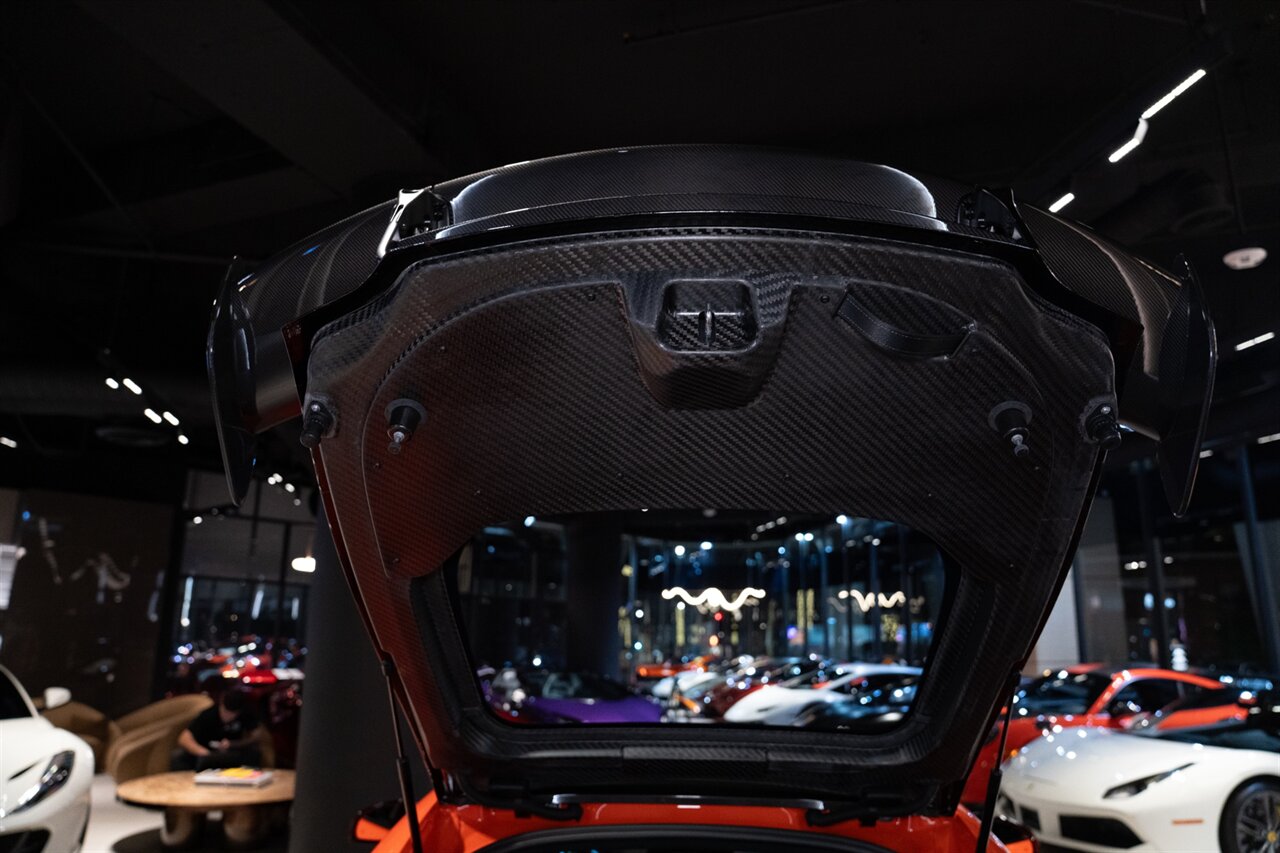 2021 Mercedes-Benz AMG GT Black Series - Photo 54 - Beverly Hills, CA 90212