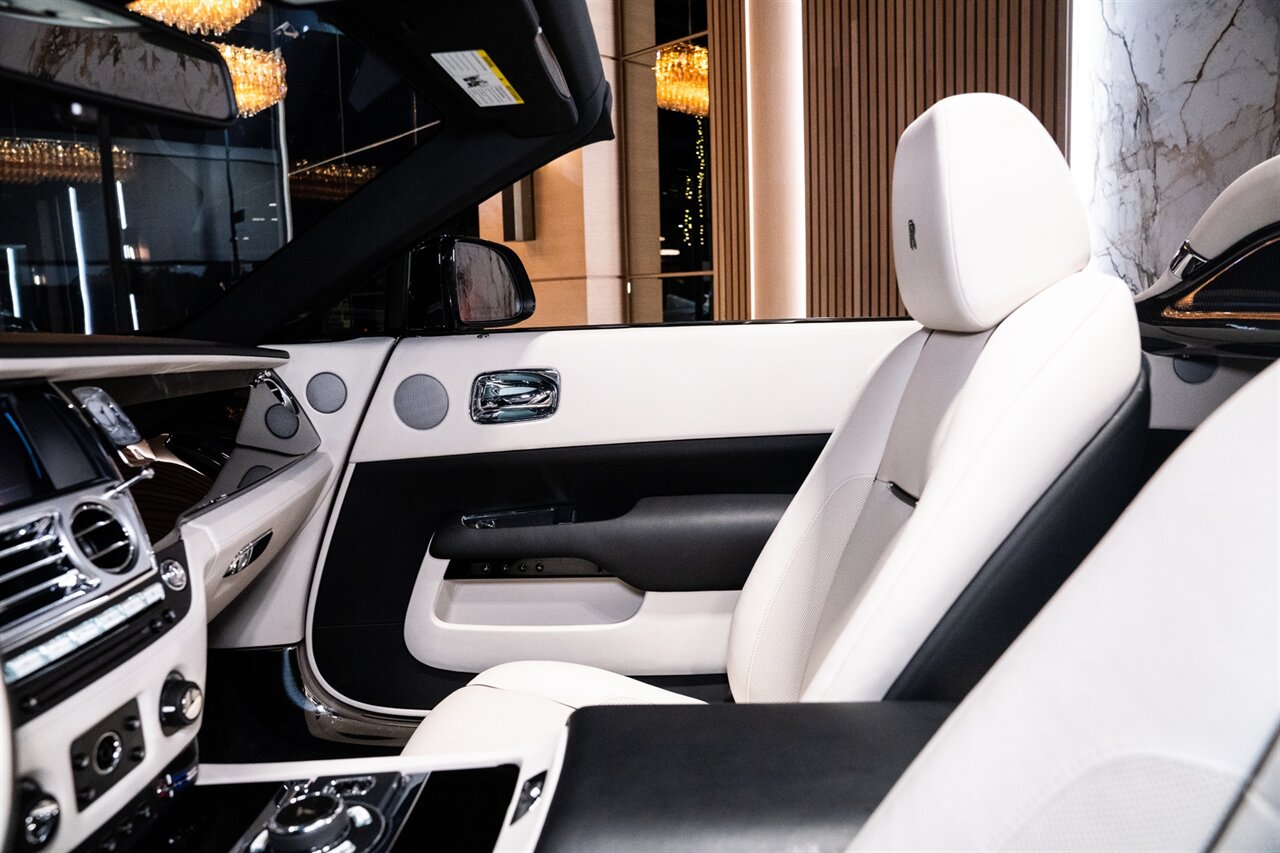 2018 Rolls-Royce Dawn   - Photo 25 - Beverly Hills, CA 90212