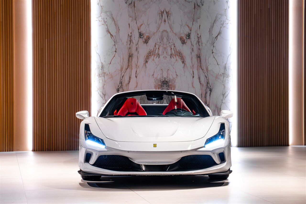 2021 Ferrari F8 Spider   - Photo 5 - Beverly Hills, CA 90212