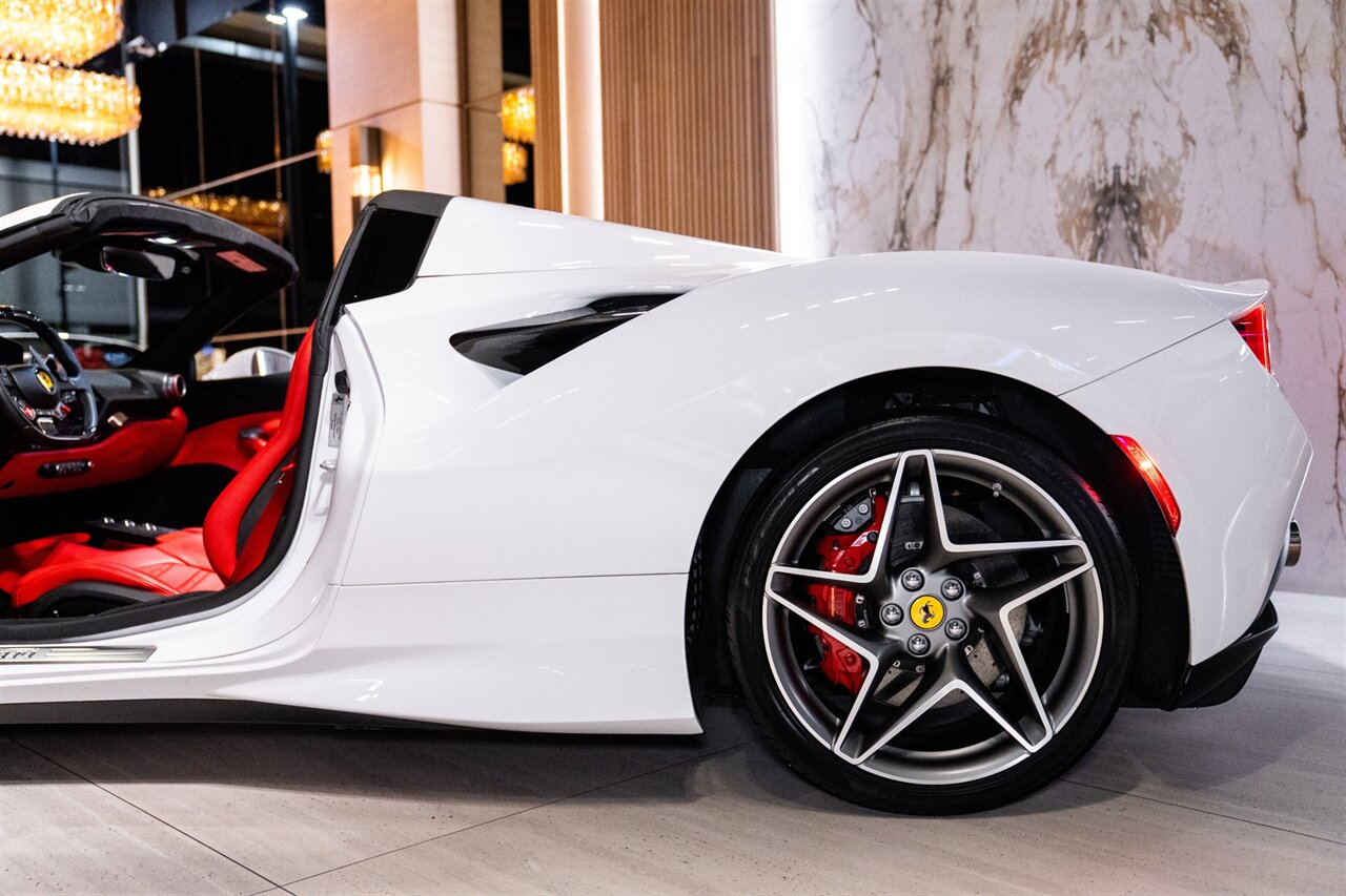 2021 Ferrari F8 Spider   - Photo 23 - Beverly Hills, CA 90212