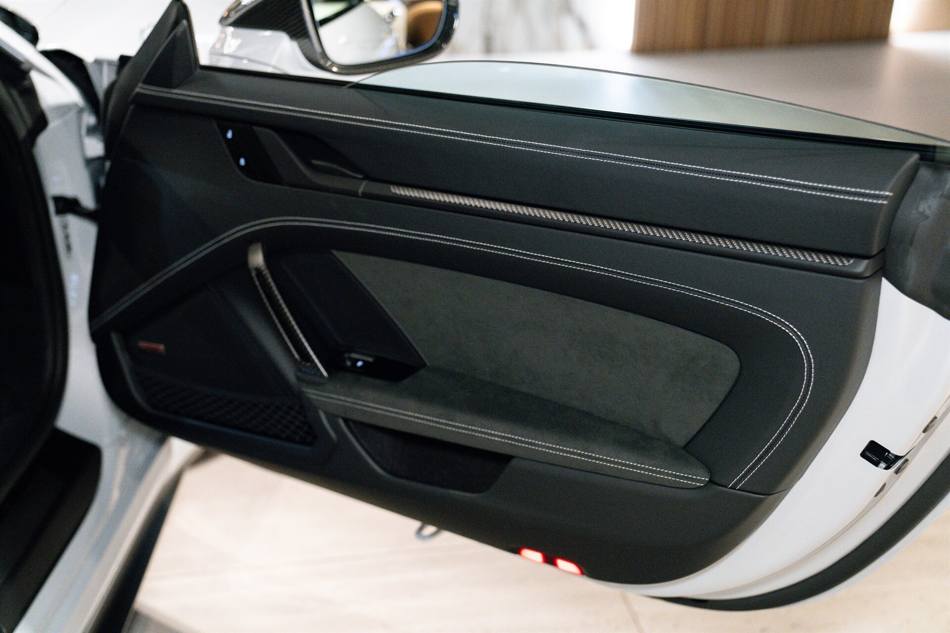 2026 Porsche 911 GT3 - Photo 18