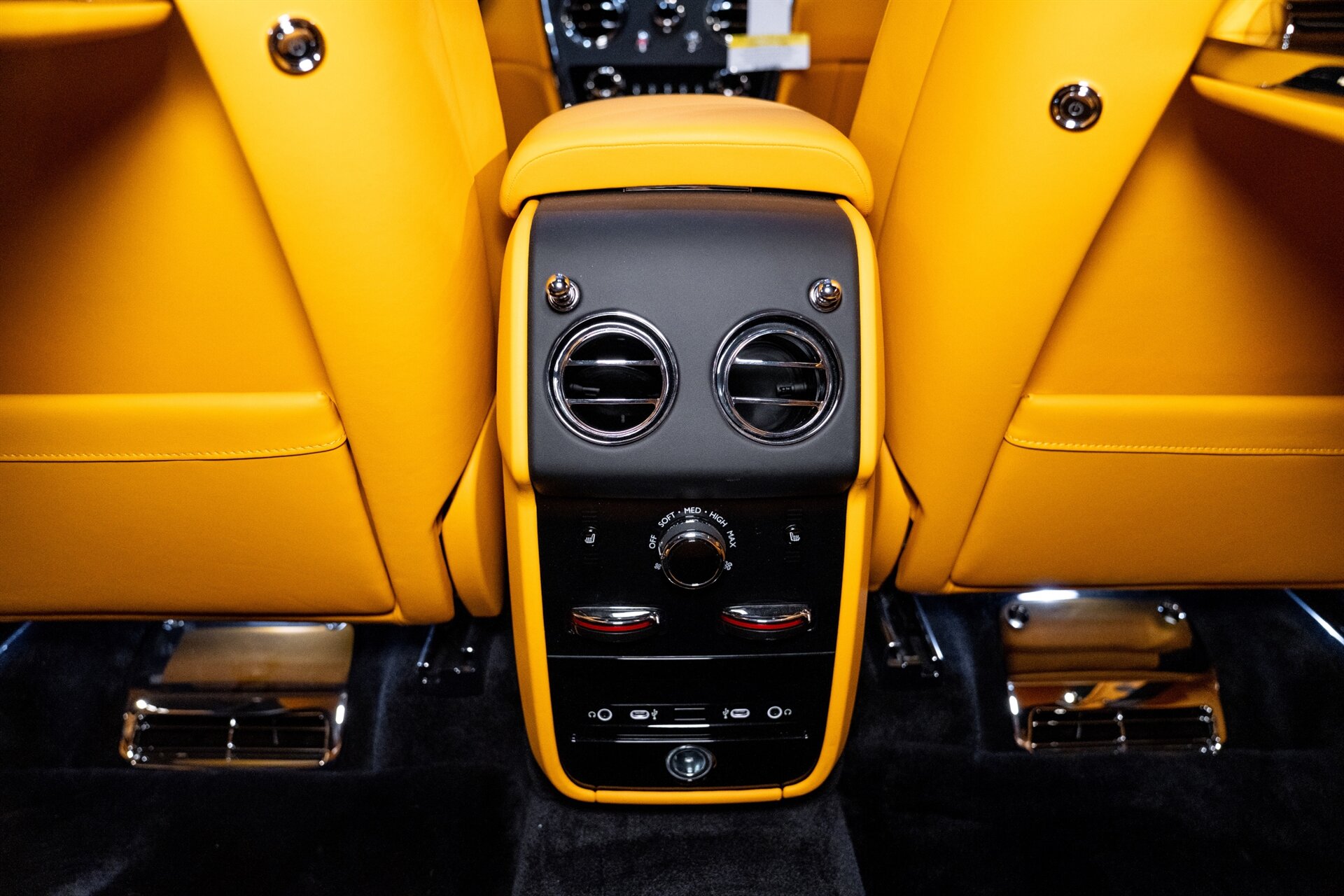 2026 Rolls-Royce Cullinan Mansory - Photo 20