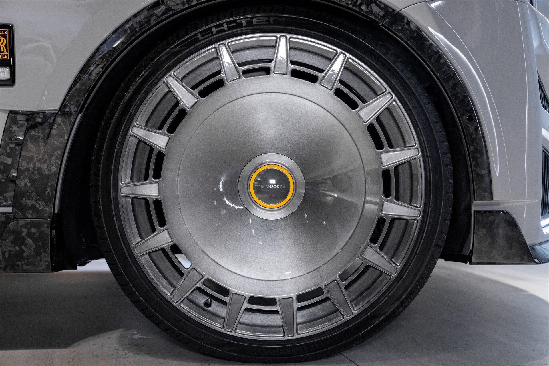2026 Rolls-Royce Cullinan Mansory - Photo 44