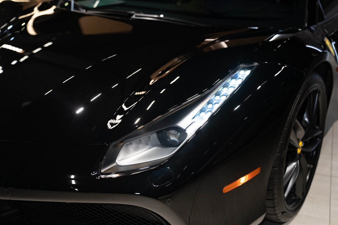 2018 Ferrari 488 Spider   - Photo 7 - Beverly Hills, CA 90212
