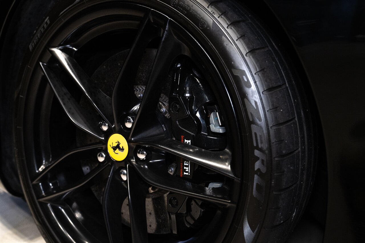 2018 Ferrari 488 Spider   - Photo 10 - Beverly Hills, CA 90212