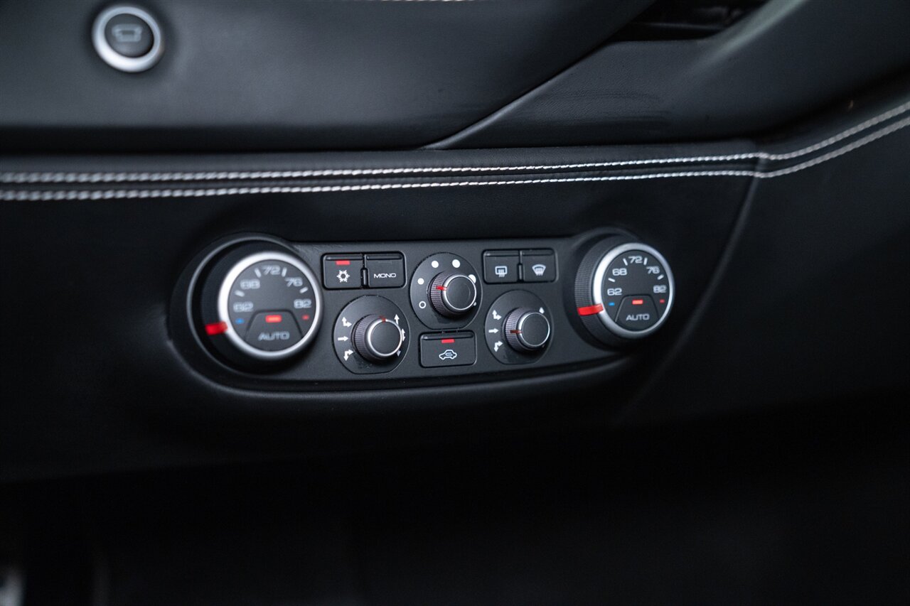 2018 Ferrari 488 Spider   - Photo 36 - Beverly Hills, CA 90212